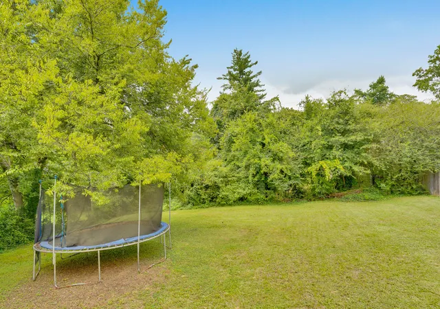 4th image of 223 South Dr, Dalton, GA 30721 | MLS# 1538776