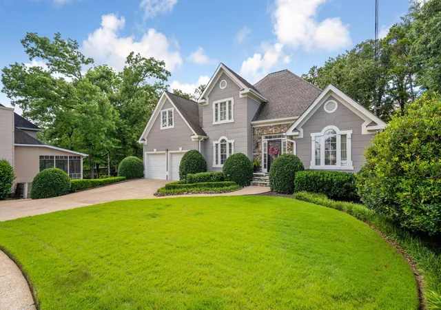 Photo 3 of Sale Pending at 2415 Lennox Ct, Chattanooga, TN 37421 | MLS# 1538948 | Listing updated on 2026-09-06