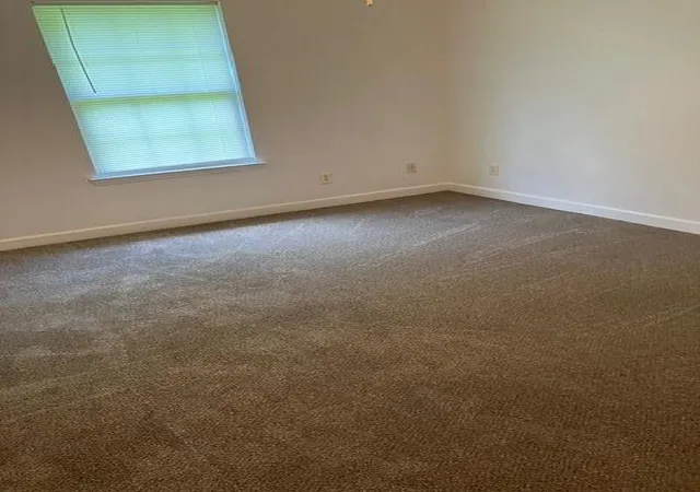 Photo 3 of Single family home for sale at 220 Southern Dr, Ringgold, GA 30736 | MLS# 1538843 | Listing updated on 2026-09-11