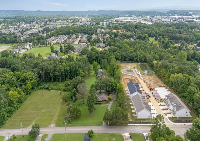 Photo 1 of Single family home for sale at 7452 Pinewood Dr, Chattanooga, TN 37421 | MLS# 1539044 | Listing updated on 2026-07-18