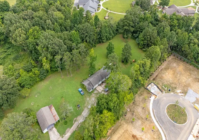 Photo 3 of Single family home for sale at 7452 Pinewood Dr, Chattanooga, TN 37421 | MLS# 1539044 | Listing updated on 2026-07-18