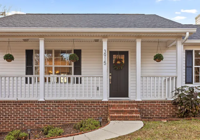 Photo 3 of Single family home for sale at 3915 Brock Rd, Chattanooga, TN 37421 | MLS# 1538969 | Listing updated on 2026-09-23
