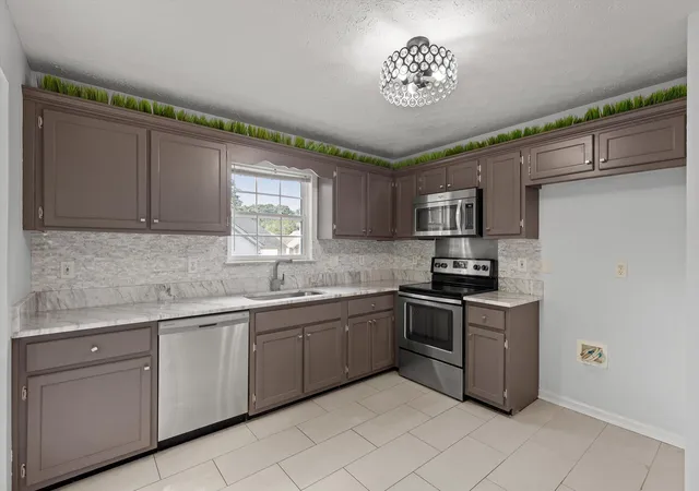3rd image of 6955 Harvest Run Dr, Harrison, TN 37341 | MLS# 1538961