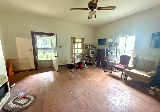 Photo 2 of Single family home for sale at 604 Magnolia St, La Fayette, GA 30728 | MLS# 1539014 | Listing updated on 2026-07-18