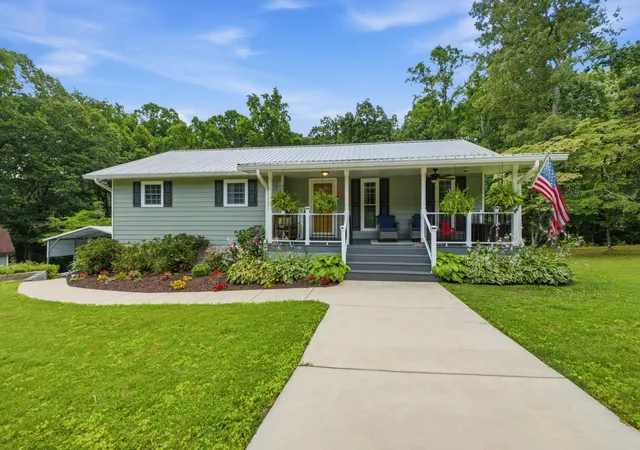 1st image of 319 Nance Dr, Rossville, GA 30741 | MLS# 1539086