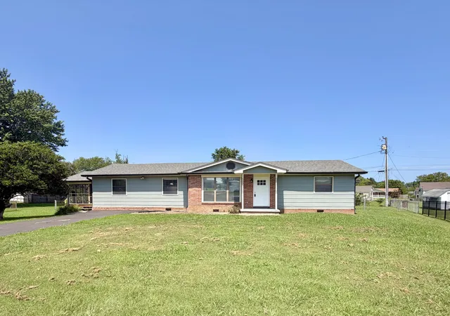 1st image of 41 Rosemart Cir, Rossville, GA 30741 | MLS# 1538994