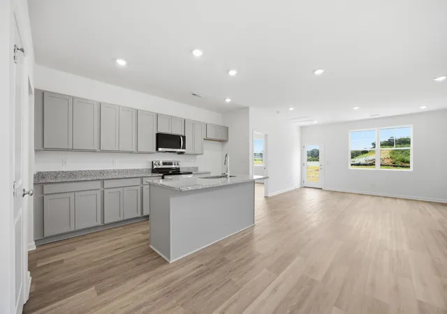 Photo 3 of Single family home for sale at 7618 Nightingale Ct #56, Chattanooga, TN 37421 | MLS# 1538998 | Listing updated on 2026-09-21