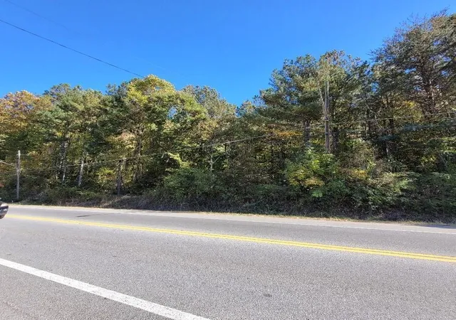 Photo 2 of Land for sale at 0 Bonny Oaks Dr, Chattanooga, TN 37416 | MLS# 1539945 | Listing updated on 2026-08-03