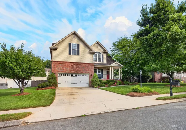 Photo 3 of Single family home for sale at 7162 Houser Ridge Ln, Hixson, TN 37343 | MLS# 1539478 | Listing updated on 2026-10-07