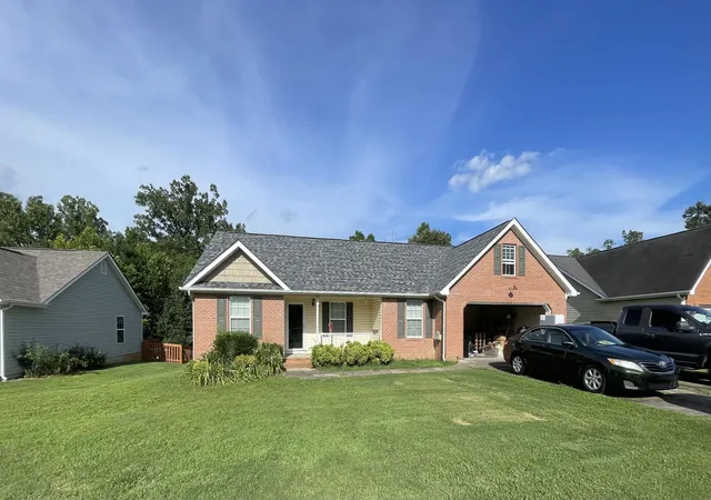 Photo 2 of Single family home for sale at 340 Creeks Jewell Dr, Ringgold, GA 30736 | MLS# 1539069 | Listing updated on 2026-08-23
