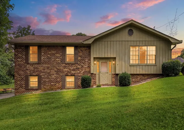 Photo 1 of Sale Pending at 3945 Bow St Ne, Cleveland, TN 37312 | MLS# 1539077 | Listing updated on 2026-09-01