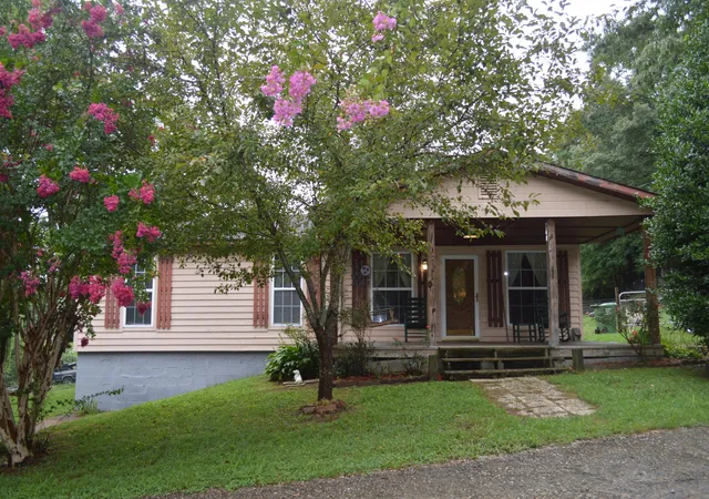 1st image of 240 Ridge Rd, Whitwell, TN 37397 | MLS# 1539322