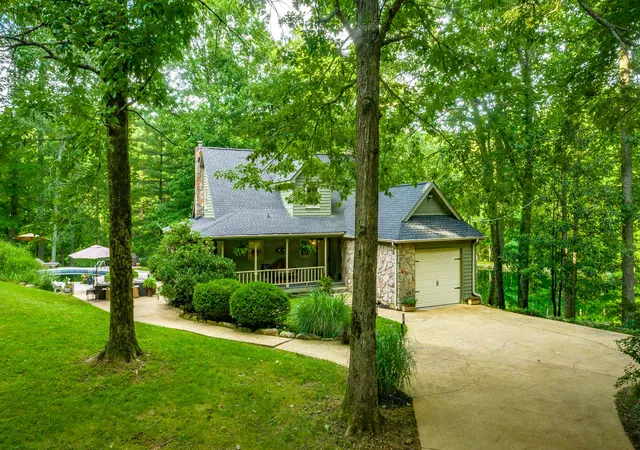 Photo 3 of Single family home for sale at 405 Plum Nelly Trl, Rising Fawn, GA 30738 | MLS# 1539132 | Listing updated on 2026-09-04