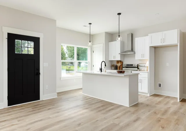 3rd image of 1442 N Smith St, Chattanooga, TN 37412 | MLS# 1540145