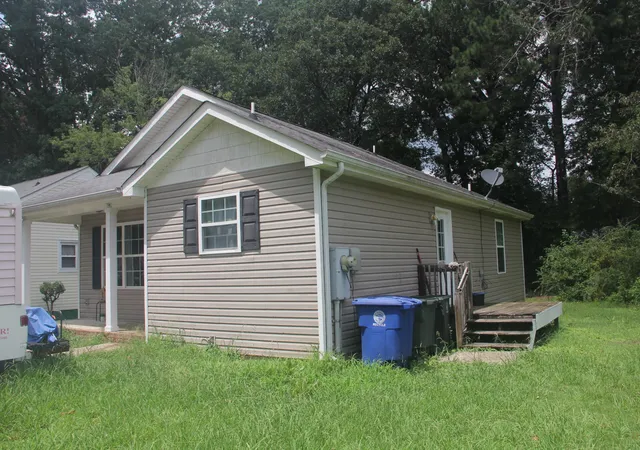 Photo 3 of Single family home for sale at 4721 Montview Dr, Chattanooga, TN 37411 | MLS# 1539196 | Listing updated on 2026-07-22