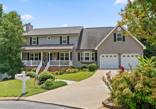 Photo 3 of Single family home for sale at 44 Creekside Dr, Ringgold, GA 30736 | MLS# 1539365 | Listing updated on 2026-09-21