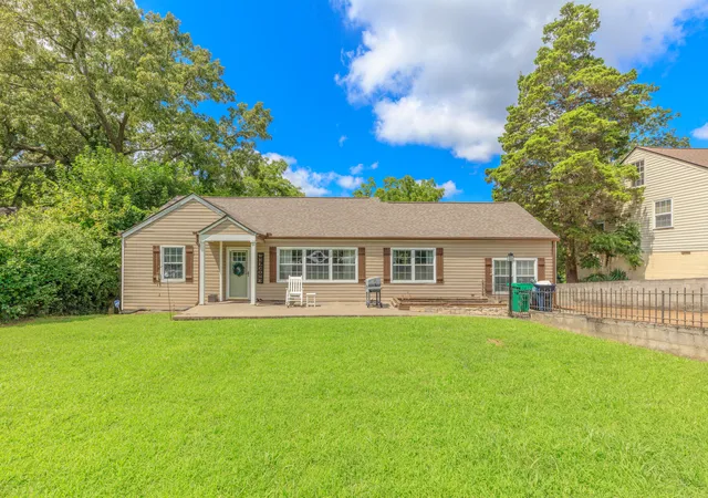 Photo 2 of Single family home for sale at 3608 Wimberly Ln, Chattanooga, TN 37412 | MLS# 1539223 | Listing updated on 2026-09-15