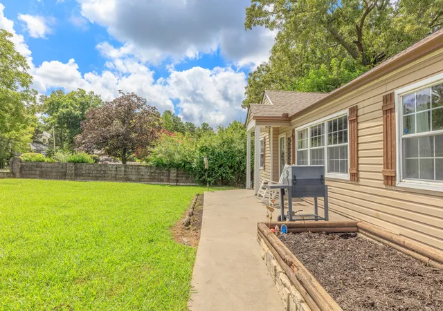 Photo 3 of Single family home for sale at 3608 Wimberly Ln, Chattanooga, TN 37412 | MLS# 1539223 | Listing updated on 2026-09-15