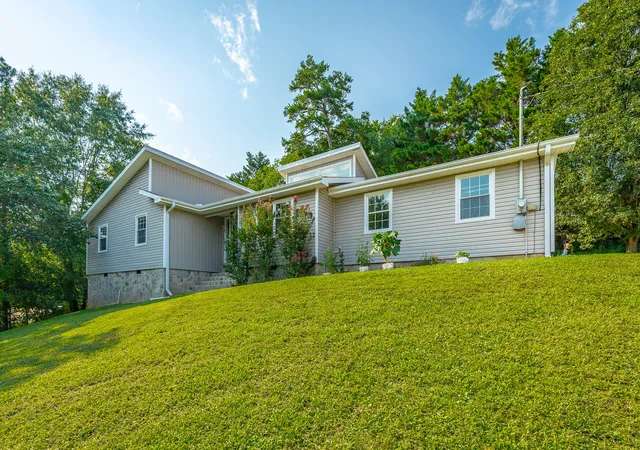 1st image of 401 Shannon Dr, Hixson, TN 37343 | MLS# 1539203