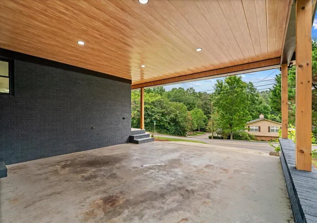 22nd image of 1400 Sherwood Dr, Dalton, GA 30720 | MLS# 1539183