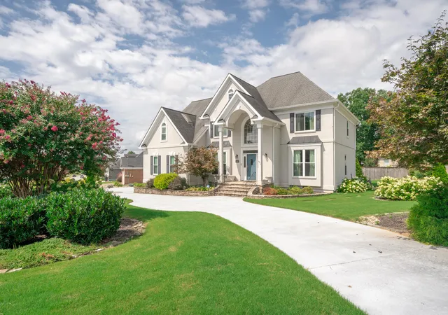 Photo 1 of Single family home for sale at 2421 Laurelton Crk Ln, Chattanooga, TN 37421 | MLS# 1540372 | Listing updated on 2026-08-28