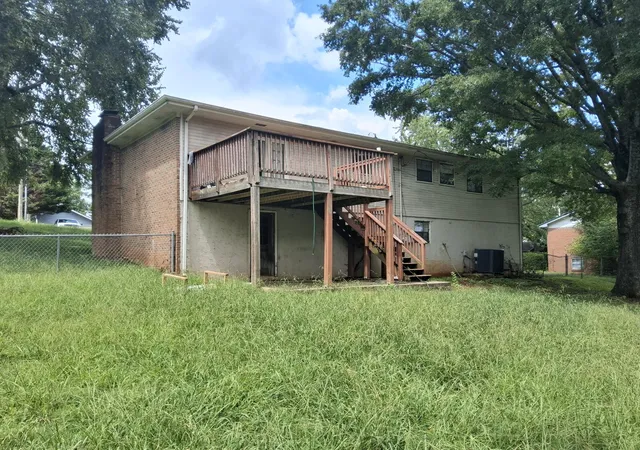 3rd image of 834 Crestridge Dr, Rossville, GA 30741 | MLS# 1540453