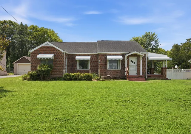 1st image of 8 Ormand Dr, Chattanooga, TN 37415 | MLS# 1540197