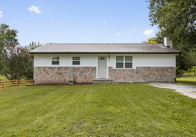 Photo 2 of Single family home for sale at 136 Golf Dr Se, Cleveland, TN 37323 | MLS# 1539305 | Listing updated on 2026-08-14
