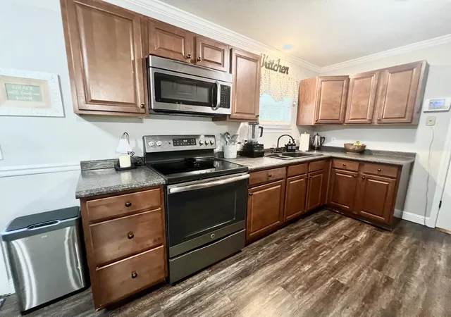 Photo 3 of Sale Pending at 411 Oak Tree Rd, Ringgold, GA 30736 | MLS# 1539266 | Listing updated on 2026-09-13