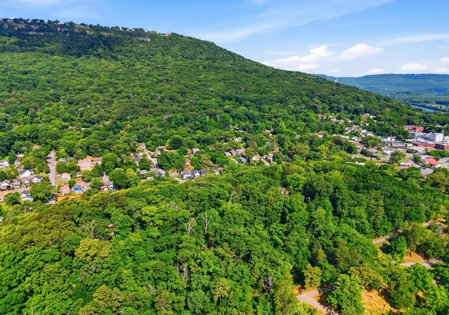Photo 2 of Sale Pending at 0 Westridge Rd #Lot 10, Chattanooga, TN 37409 | MLS# 1539301 | Listing updated on 2026-09-09