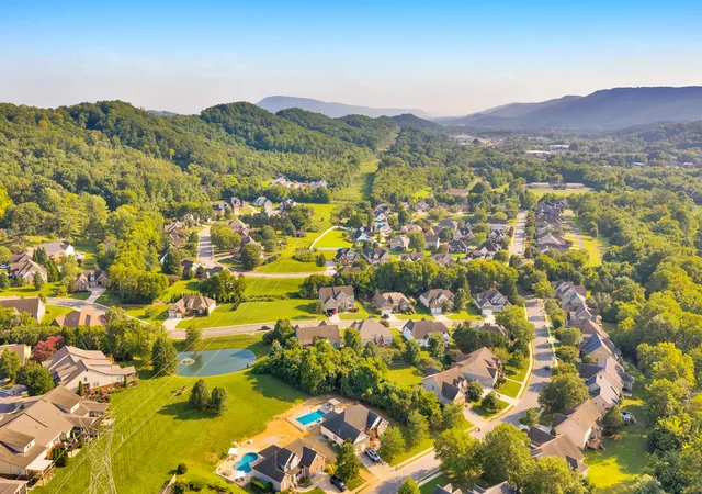 Photo 49 of Single family home for sale at 713 Shearer Cvs Rd, Chattanooga, TN 37405 | MLS# 1539421 | Listing updated on 2026-08-27