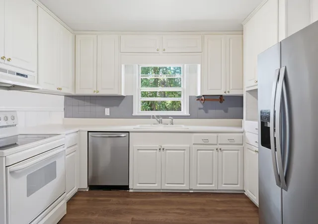 Photo 2 of Single family home for sale at 811 Sunset Ave, Cleveland, TN 37311 | MLS# 1539337 | Listing updated on 2026-09-30