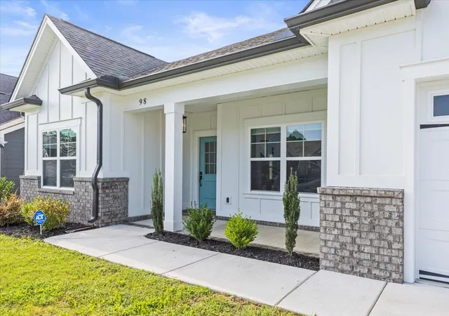 2nd image of 98 Winchester Dr, Rossville, GA 30741 | MLS# 1539403