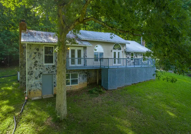 Photo 3 of Single family home for sale at 93 Bell Summers Rd, Pikeville, TN 37367 | MLS# 1539435 | Listing updated on 2026-09-22