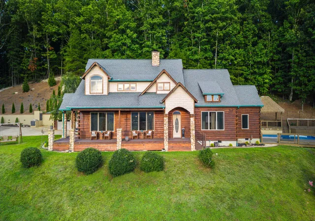 Photo 1 of Single family home for sale at 359 Potts Rd, Ringgold, GA 30736 | MLS# 1539554 | Listing updated on 2026-09-01