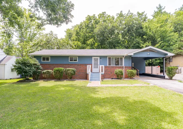 Photo 3 of Single family home for sale at 316 Reads Lake Rd, Chattanooga, TN 37415 | MLS# 1539457 | Listing updated on 2026-08-17