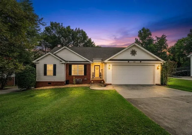 Photo 1 of Single family home for sale at 318 Eaglebend Dr, Cohutta, GA 30710 | MLS# 1539446 | Listing updated on 2026-09-16