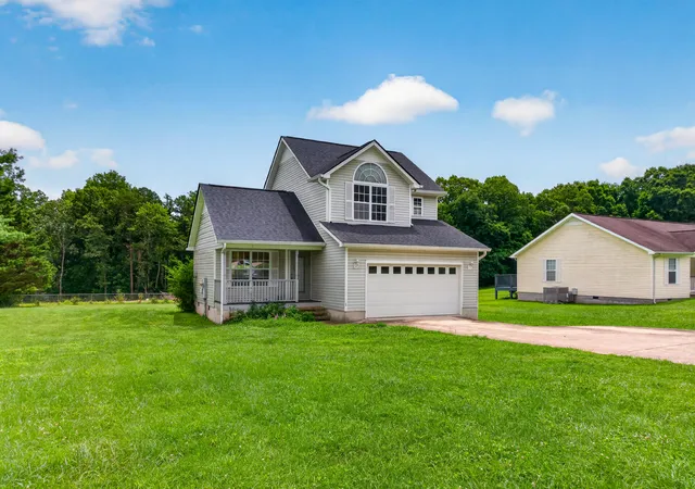 2nd image of 384 Miller Rd, Signal Mountain, TN 37377 | MLS# 1539479