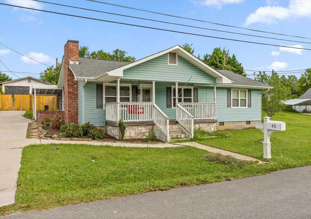 Photo 2 of Sale Pending at 45 Lamar St, Ringgold, GA 30736 | MLS# 1540201 | Listing updated on 2026-09-14