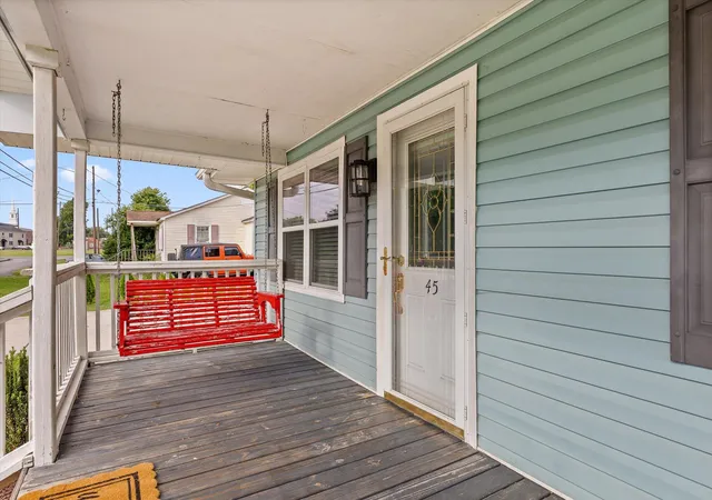 Photo 3 of Sale Pending at 45 Lamar St, Ringgold, GA 30736 | MLS# 1540201 | Listing updated on 2026-09-14