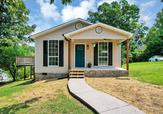 1st image of 405 Indian Hills Dr, Dayton, TN 37321 | MLS# 1539708