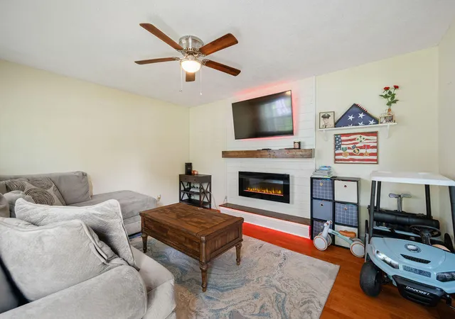 4th image of 208 Gracie Ave, Fort Oglethorpe, GA 30742 | MLS# 1539557