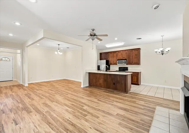 Photo 3 of Condo for sale at 9619 Scarlet Oak Ln #40, Ooltewah, TN 37363 | MLS# 1539499 | Listing updated on 2026-09-22