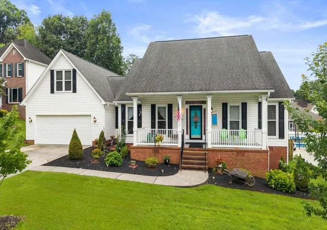 Photo 3 of Single family home for sale at 327 Mill Crk Trl NE, Cleveland, TN 37323 | MLS# 1539533 | Listing updated on 2026-09-22