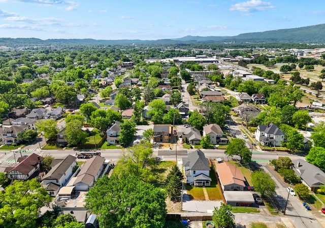 Photo 37 of Single family home for sale at 1404 Bailey Ave, Chattanooga, TN 37404 | MLS# 1539526 | Listing updated on 2026-08-18