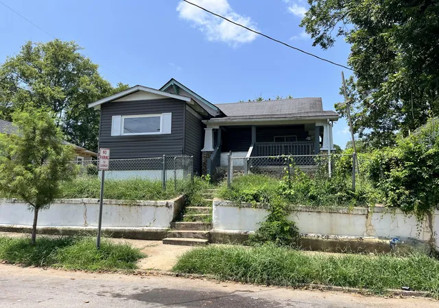 Photo 2 of Single family home for sale at 4529 Highland Ave, Chattanooga, TN 37410 | MLS# 1539544 | Listing updated on 2026-08-09
