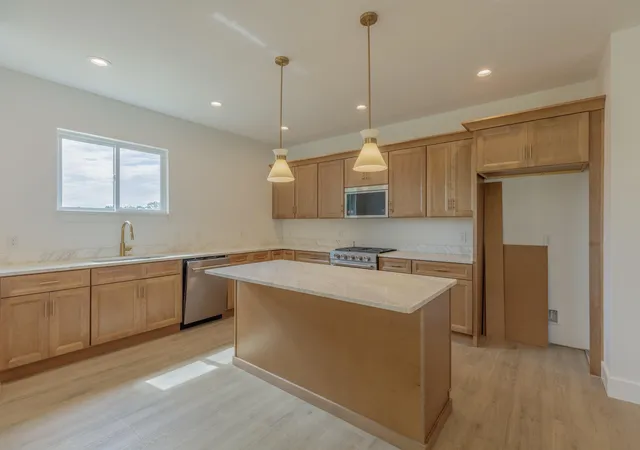 Photo 4 of Single family home for sale at 4003 Rogers Rd, Chattanooga, TN 37411 | MLS# 1540774 | Listing updated on 2026-09-11