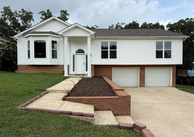 Photo 1 of Sale Pending at 10095 Fielding Rd, Ooltewah, TN 37363 | MLS# 1539660 | Listing updated on 2026-09-02