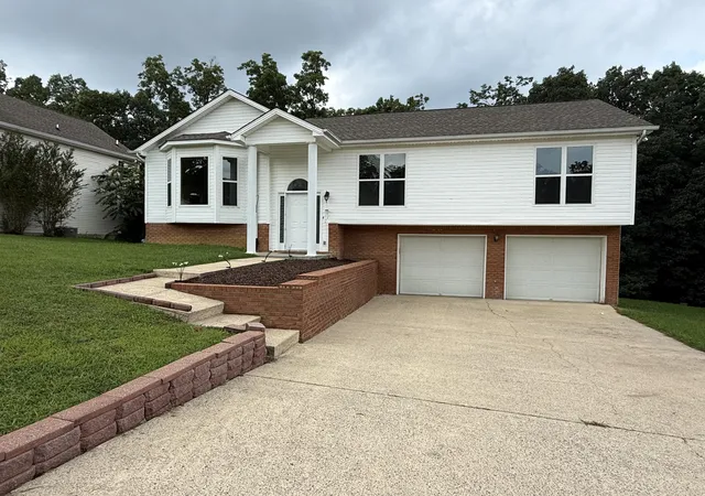Photo 3 of Sale Pending at 10095 Fielding Rd, Ooltewah, TN 37363 | MLS# 1539660 | Listing updated on 2026-09-02
