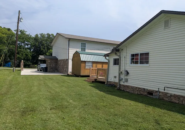 Photo 3 of Single family home for sale at 354 S Hemlock Dr, Whitwell, TN 37397 | MLS# 1539644 | Listing updated on 2026-08-08